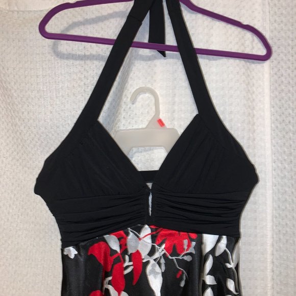 Speechless Long Black Handkerchief Hem Dress - Picture 10 of 10